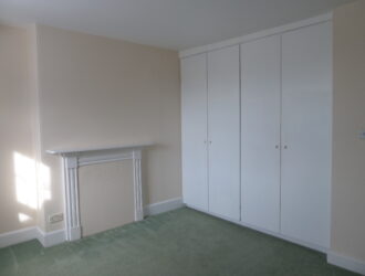 Spacious flat with parking on outskirts of town | 1 bedroom