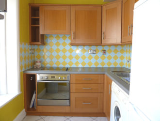 Spacious flat with parking on outskirts of town | 1 bedroom