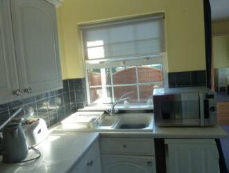 Furnished studio flat with parking and outside area | Registered