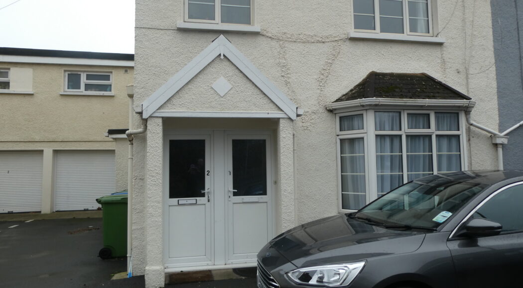 Spacious first floor flat with garden and garage | 1 bedroom